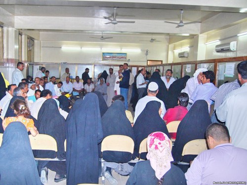 حقوق الانسان تطالب الداخلية بالتدخل الفوري لإنهاء مأساة إصدار الجوازات لأهالي البصرة