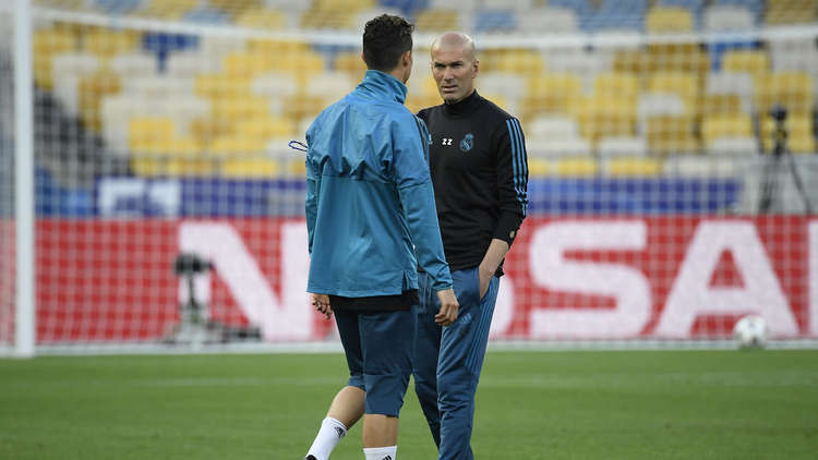 الريال يحدد سعر رونالدو.. و”حديقة الأمراء” الوجهة المقبلة للاعب