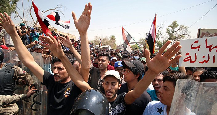 بلاد الـ (ولكن)  عبد الحميد الصائح