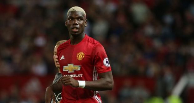 بوجبا يلوح بالرحيل عن مانشستر يونايتد