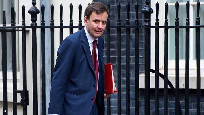 اعتراضا على توسعة مطار هيثرو.. استقالة وزير بريطاني