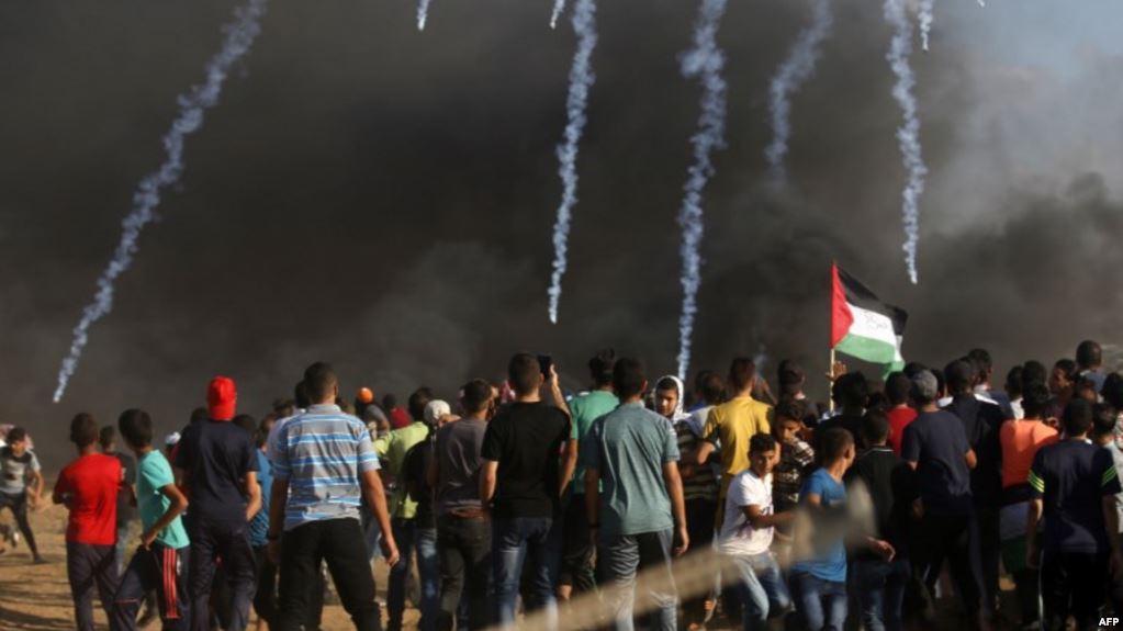 فلسطينيون: استشهاد شاب بنيران قوات إسرائيلية خلال احتجاج في غزة