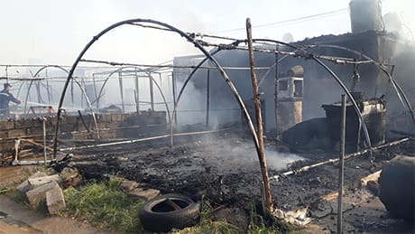 حريق يلتهم مخيماً للنازحين الايزيديين في زاخو