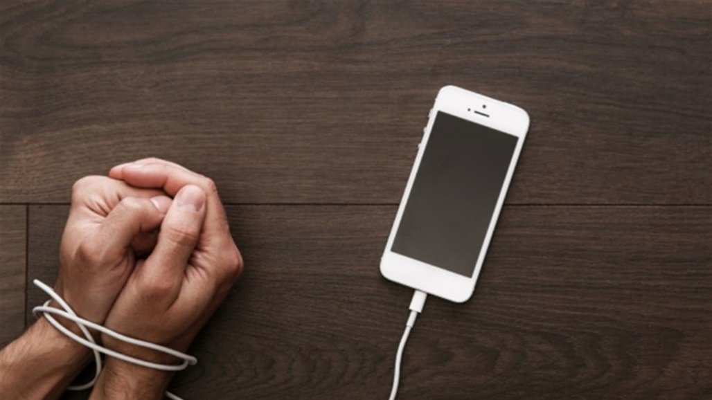 هذه المشاكل العقلية يسببها الإدمان على الهاتف… انتبهوا!