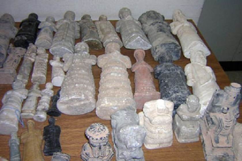 عمليات بغداد تلقي القبض على ثلاثة مهربين للآثار بحوزتهم 23 قطعة أثرية