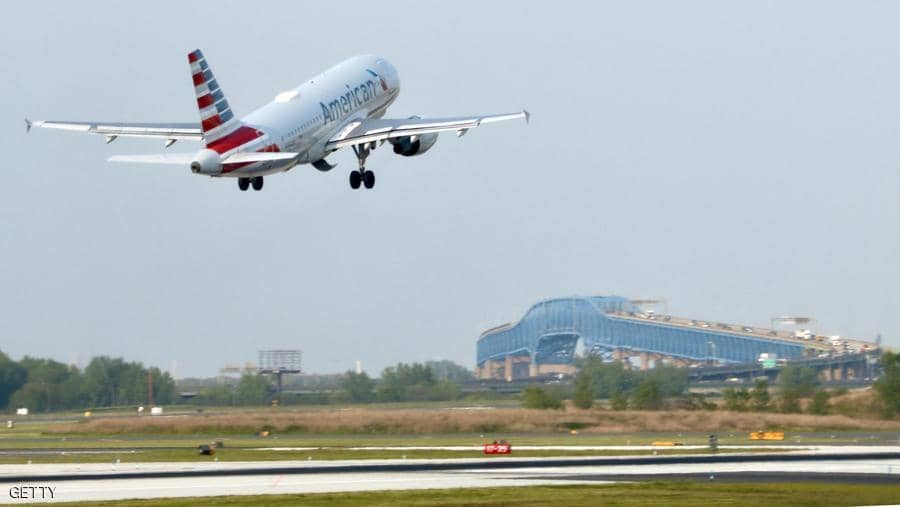 “ضربة جوية” لأبل.. منع بعض الأجهزة على متن الطائرات