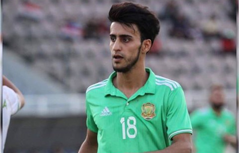 الشرطة يمنح عبدالقادر طارق كتاب الاستغناء