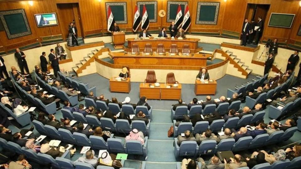 تقرير: البرلمان العراقي يتراجع عن قانون اخراج القوات الامريكية