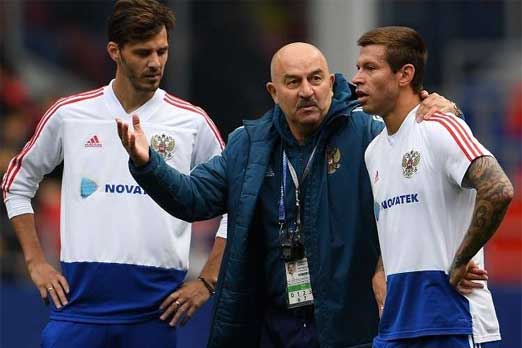 هذا ما قاله مدرب روسيا قبل لقاء السعودية في المونديال!