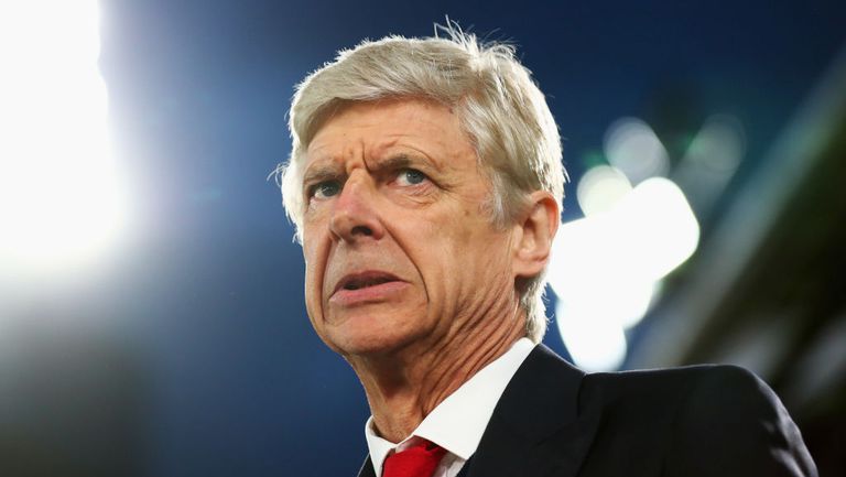 مدرب أرسنال ينتقد تأخير استخدام حكم الفيديو المساعد بانجلترا