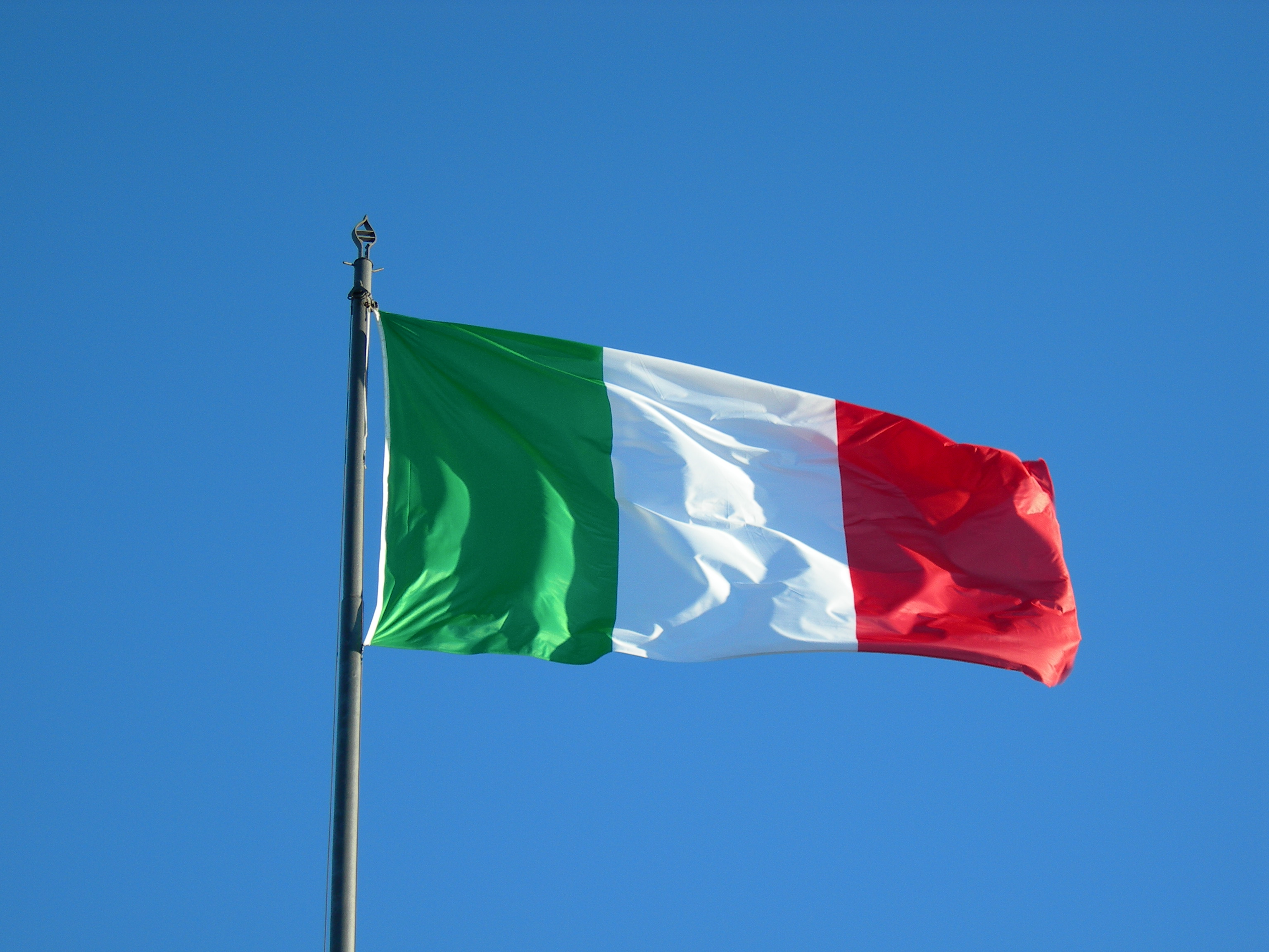 الحكومة الإيطالية الجديدة تؤدي اليمين الدستورية