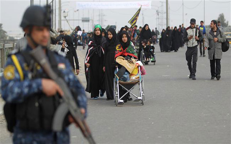 اكثر من 25 ألف زائر اجنبی يعبرون منفذ الشلامجة متوجهين لكربلاء