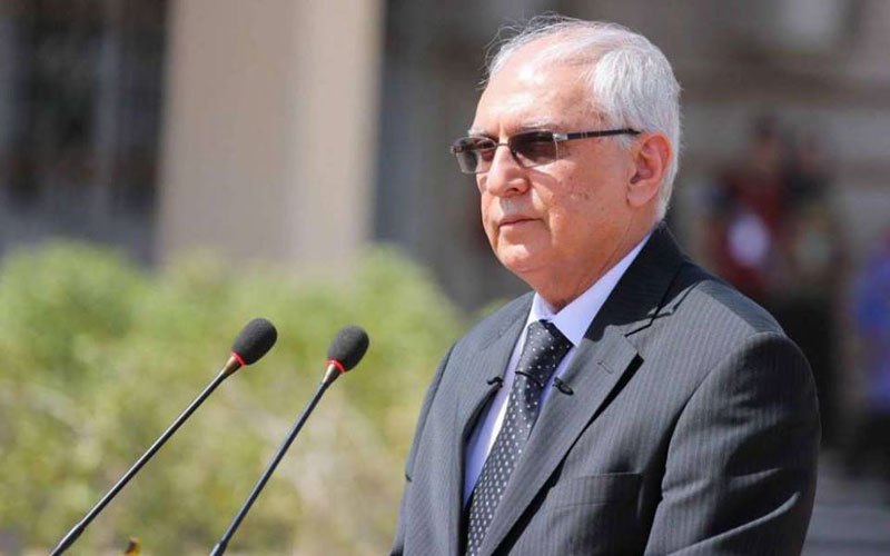 نائب يعلن ملفات فساد وزير التعليم ويؤكد سعيه لاستجوابه