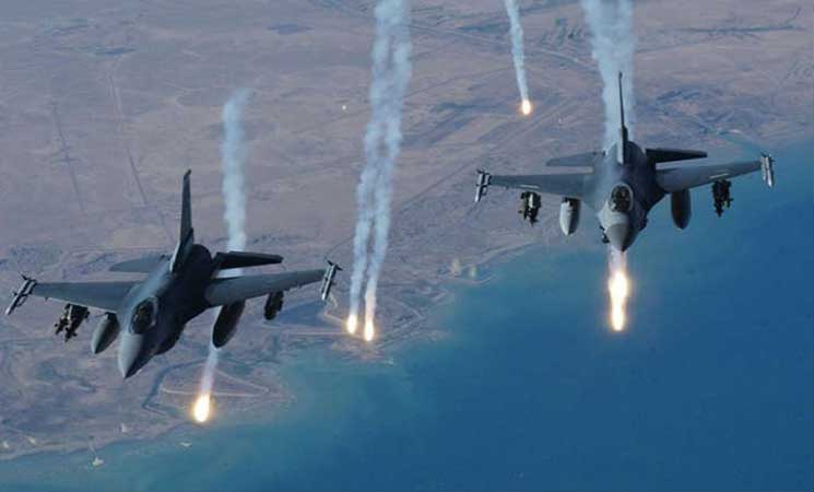 غارات للتحالف الدولي على البوكمال السورية ليلا وعشرات القتلى والجرحى