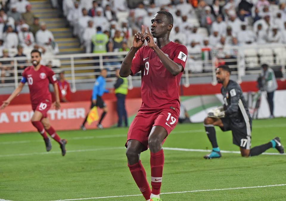 قطر تتأهل لنهائي كأس آسيا برباعية في شباك الإمارات