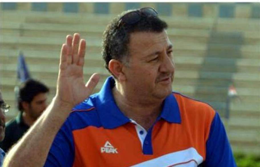 ادارة الديوانية تقبل استقالة زكي من تدريب فريقها الكروي