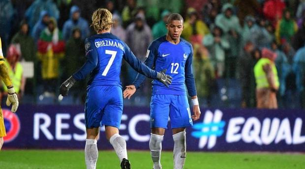 بالأرقام: فرنسا تواجه أستراليا بهدف تحسين سجّلها الافتتاحي