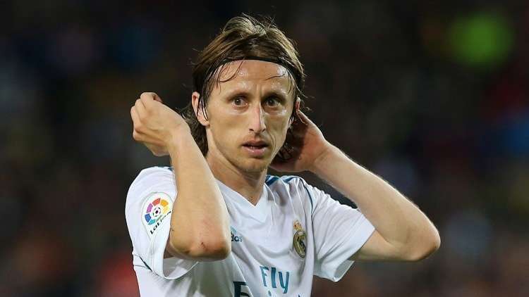 مودريتش يعترف بالتهرب الضريبي ويقبل بالعقوبة