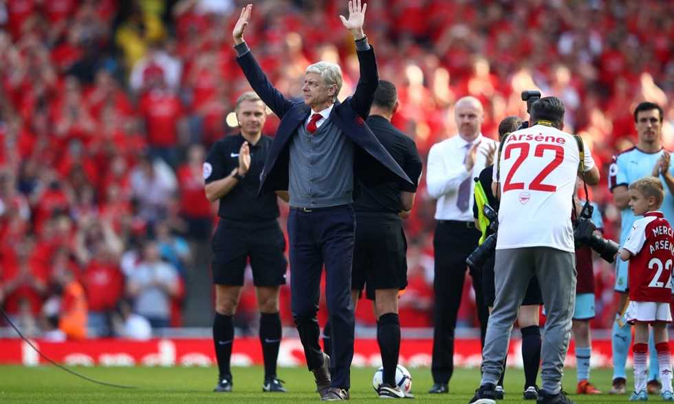 أرسنال يسحق بيرنلي بخماسية في وداع فينجر لملعب الإمارات