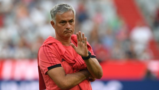 مورينيو يعلن انتهاء ميركاتو مانشستر يونايتد