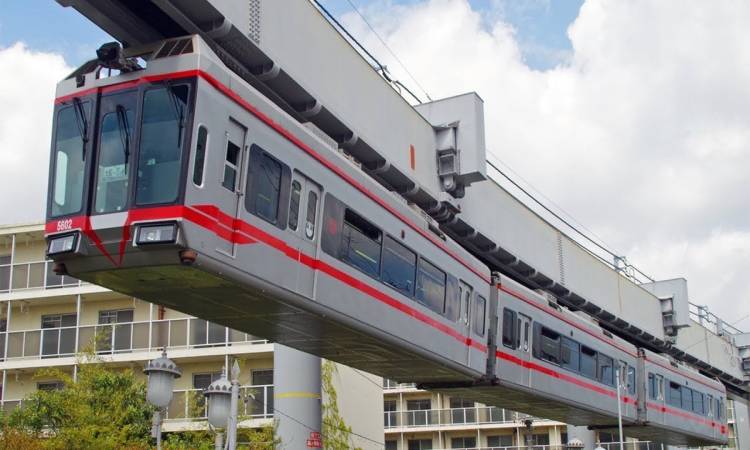 بغداد توقع مذكرة تفاهم مع شركتين كوريتين لتنفيذ قطار معلق