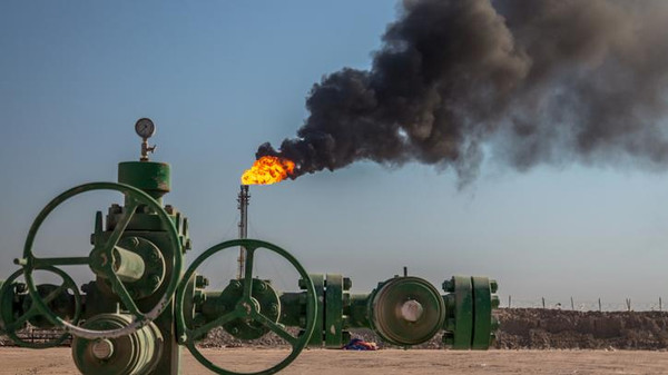 العراق يرسي عقود النفط الجديدة في 15 نيسان