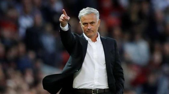 مورينيو يتهم بوجبا بالتخاذل