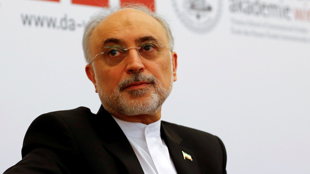 مسؤول إيراني: بنينا مصنعاً لتشغيل أجهزة الطرد المركزي