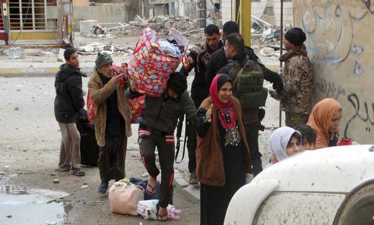 الهجرة تعلن عودة 425 نازحا من تركيا إلى الموصل