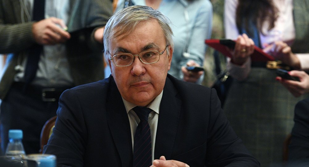 الوفد الروسي يناقش في طهران إطلاق اللجنة الدستورية السورية