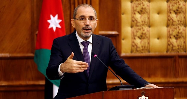 وزير الخارجية الأردني يصل بغداد