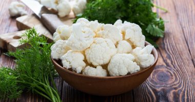 تناول البروكلي والقرنبيط بانتظام يقى من الإصابة بالسرطان