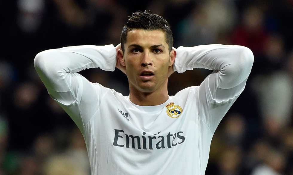 لينكر يقسو على كريستيانو رونالدو في كل المقارنات