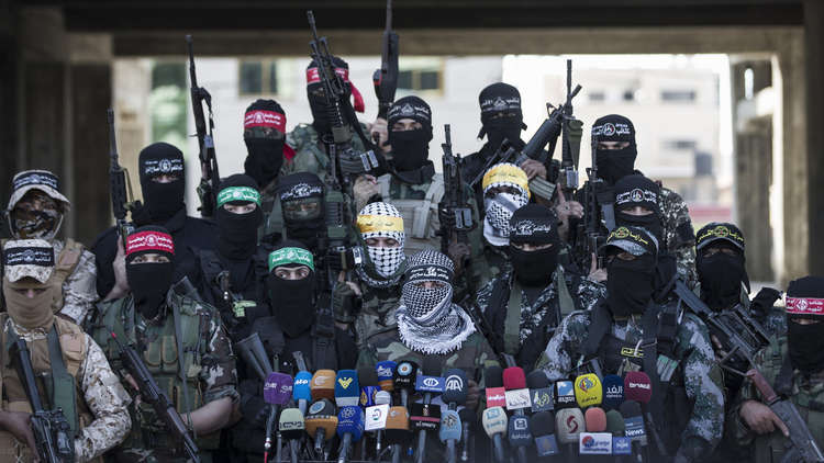 الفصائل الفلسطينية: استقالة ليبرمان اعتراف بالهزيمة