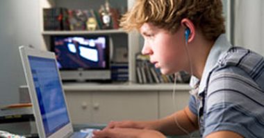 برنامج ذكاء اصطناعى يمكنه حماية الأطفال من التنمر على الإنترنت