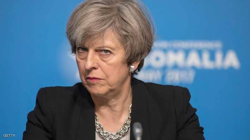 ماي تواجه “تمردا حزبيا” وتهاجم منافسها المحتمل