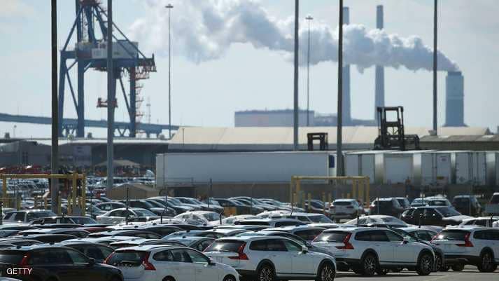 كندا تدرس دعم شركات السيارات ردا على تهديد أميركا