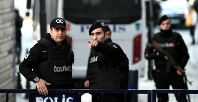 تركيا تعلن اعتقال 14 شخصا يشتبه بانتمائهم لداعش