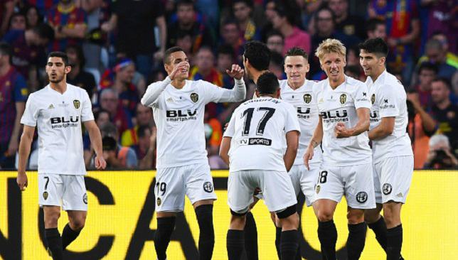 برشلونة يخطط لصفقة تبادلية مع فالنسيا