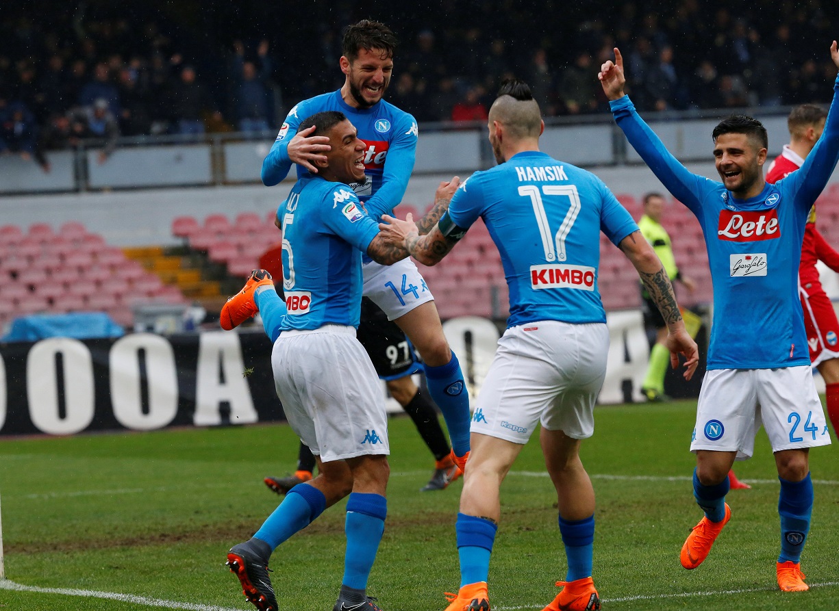 نابولي يعدل تأخره إلى انتصار على اودينيزي ويقلص الفارق مع يوفنتوس