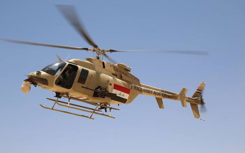 طيران الجيش يلقي منشورات في مناطق اعالي الفرات بالانبار