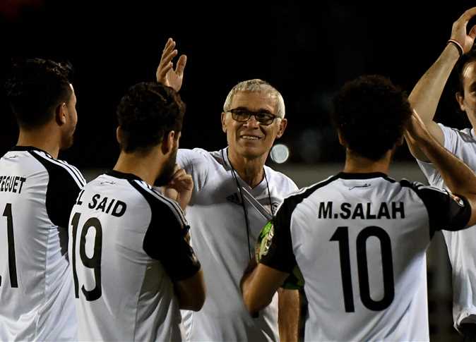 كوبر: أهمية صلاح لمصر مثل ميسي للأرجنتين