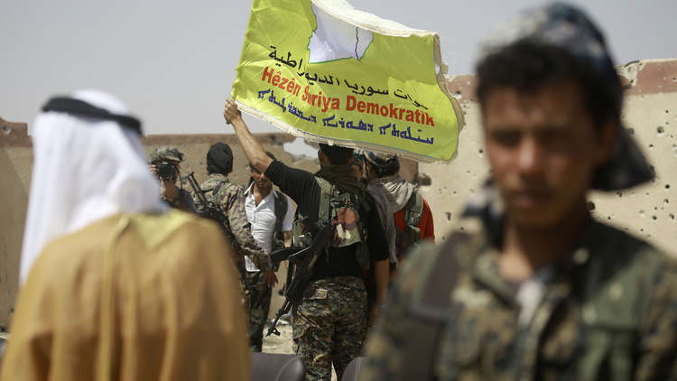 “سوريا الديمقراطية” تجبر “ثوار الرقة” على الاستسلام