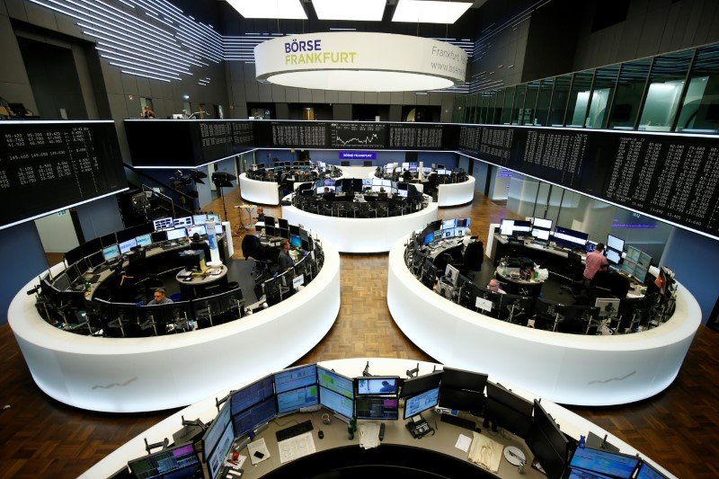 الأسهم الأوروبية تصعد في ختام أسبوع مضطرب